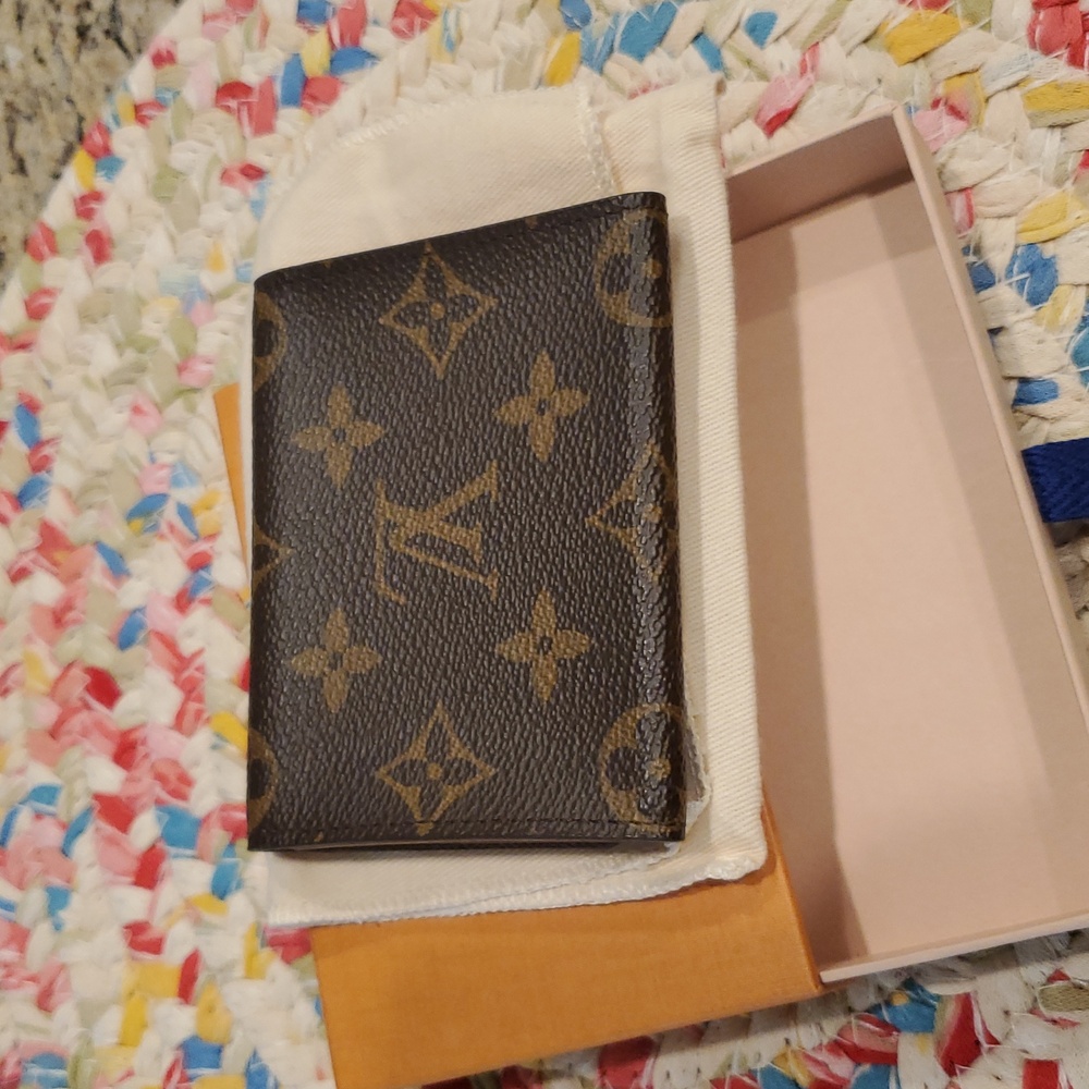 Authentic Louis Vuitton Monogram Cardholder Wallet, Box, Dustbag ... Like New - Picture 3 of 9